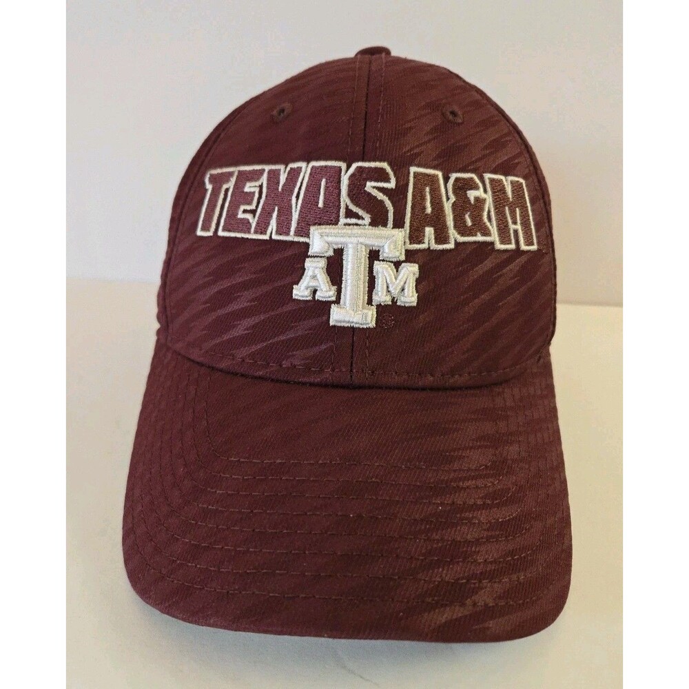 Texas Aggies Hat Adidas Maroon Stretch Fit L/XL Embroidered Logo Model 7213270